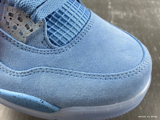 Rep 4 UNC Jordan HO12MNJDLS247 Retro (PE) 0713